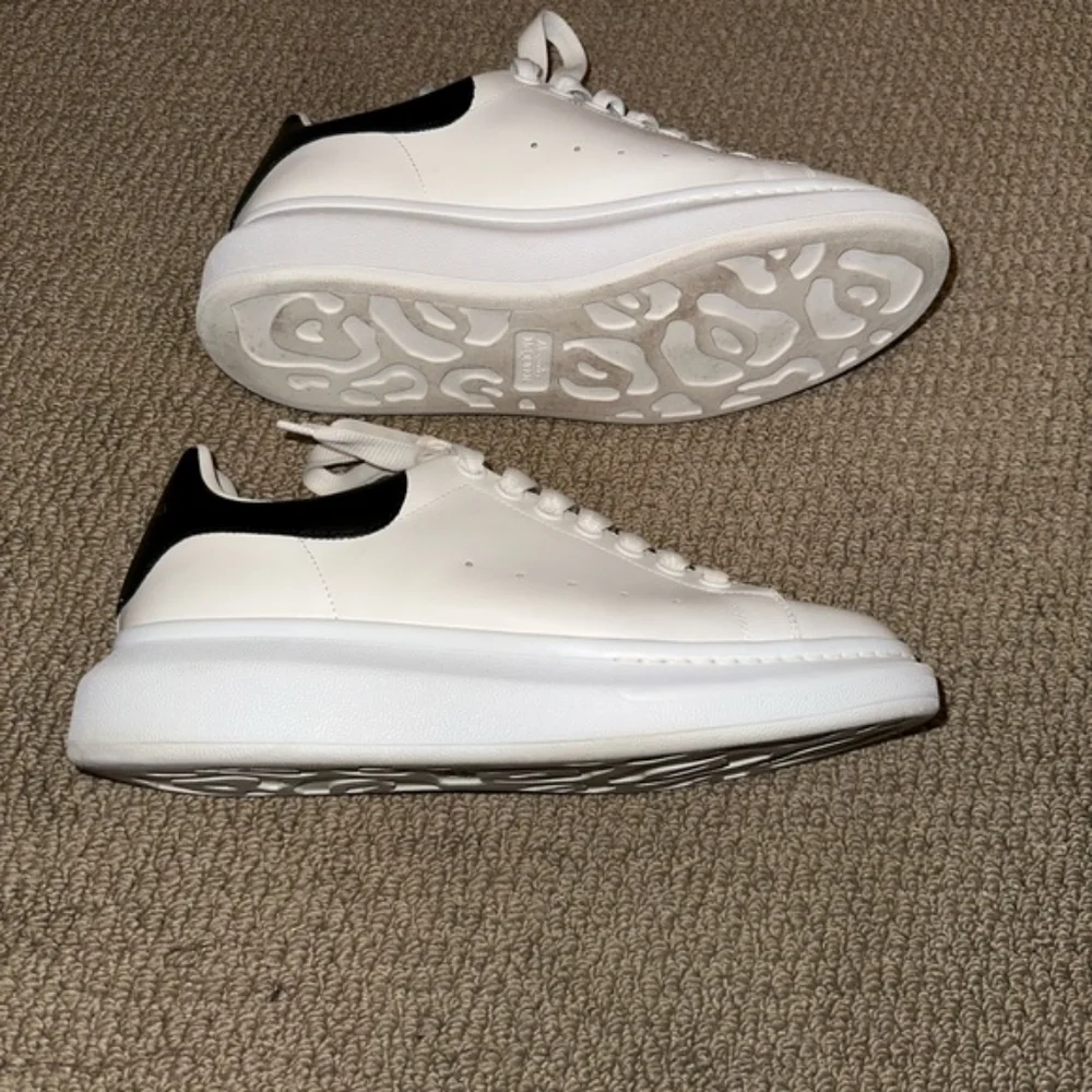 Alexander McQueen fashion casual shoes - Picture 1 of 5
